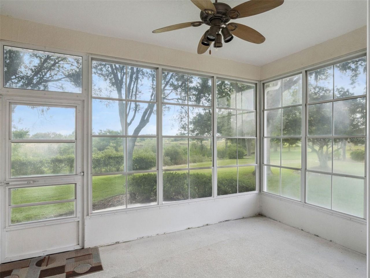 4519 Inverness Drive , Leesburg, FL 34748 Photo