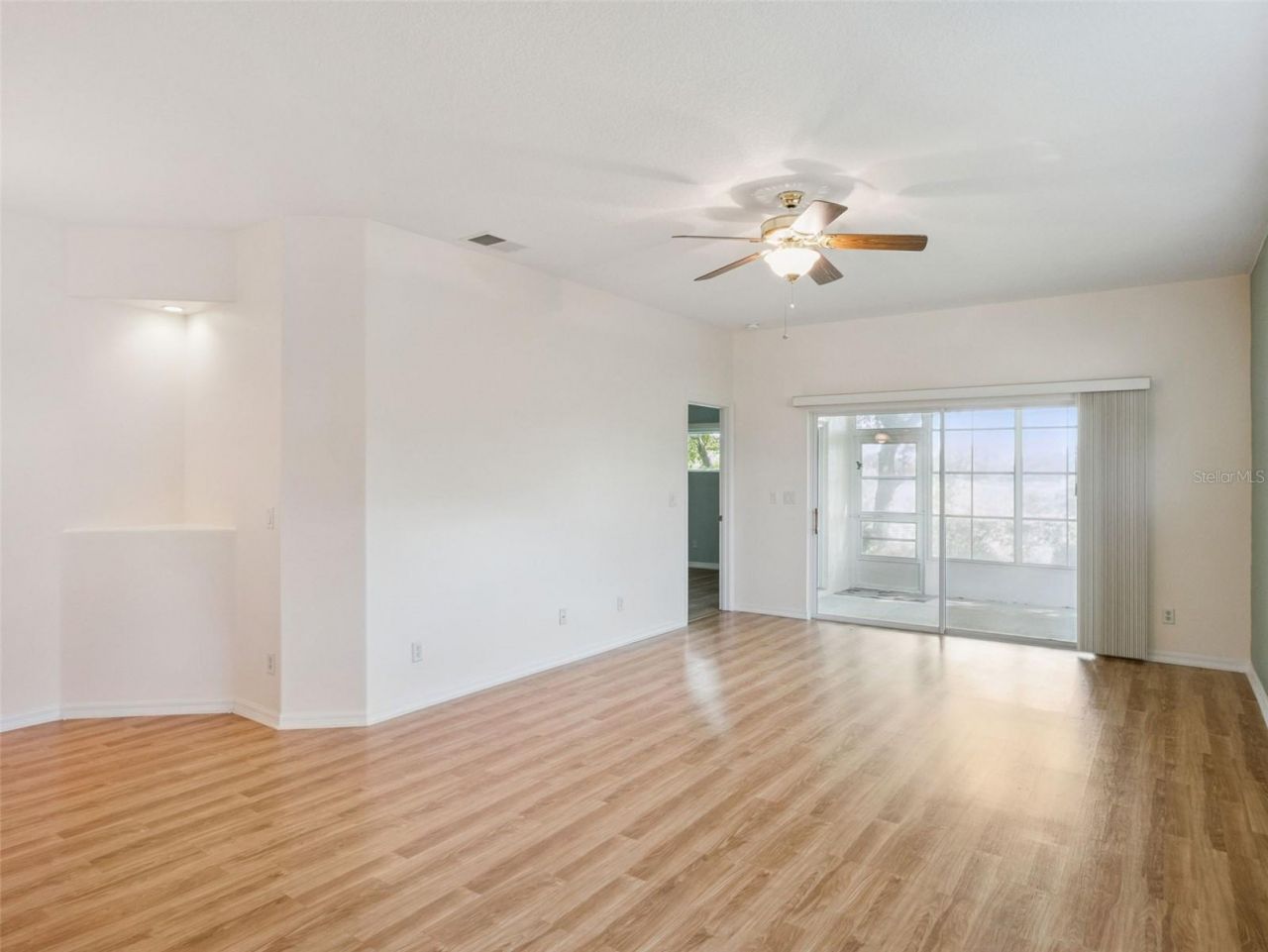 4519 Inverness Drive , Leesburg, FL 34748 Photo