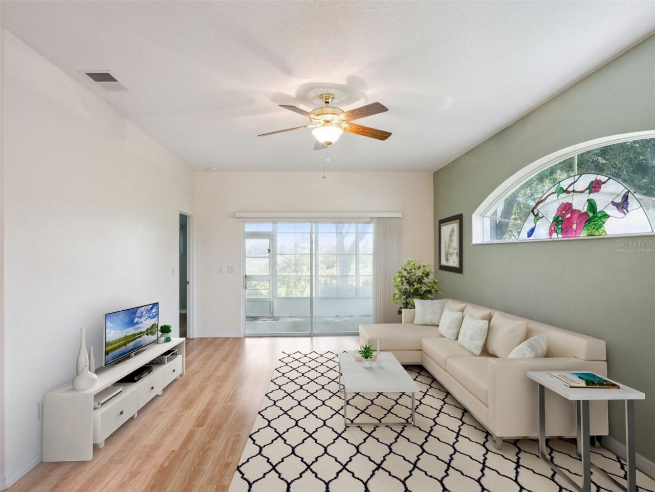 4519 Inverness Drive , Leesburg, FL 34748 Photo