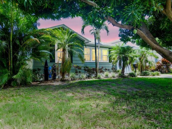 182 29TH AVENUE N, ST PETERSBURG, FL 33704