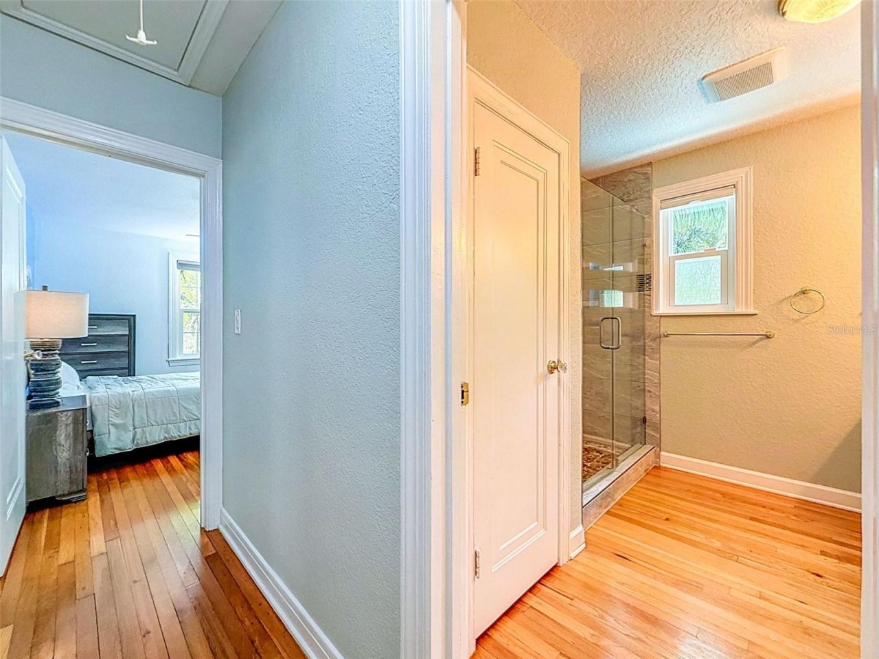 182 29th Avenue N, Saint Petersburg, FL 33704 Photo