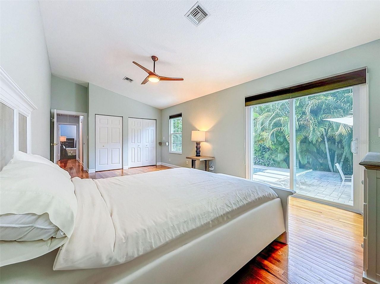 182 29th Avenue N, Saint Petersburg, FL 33704 Photo