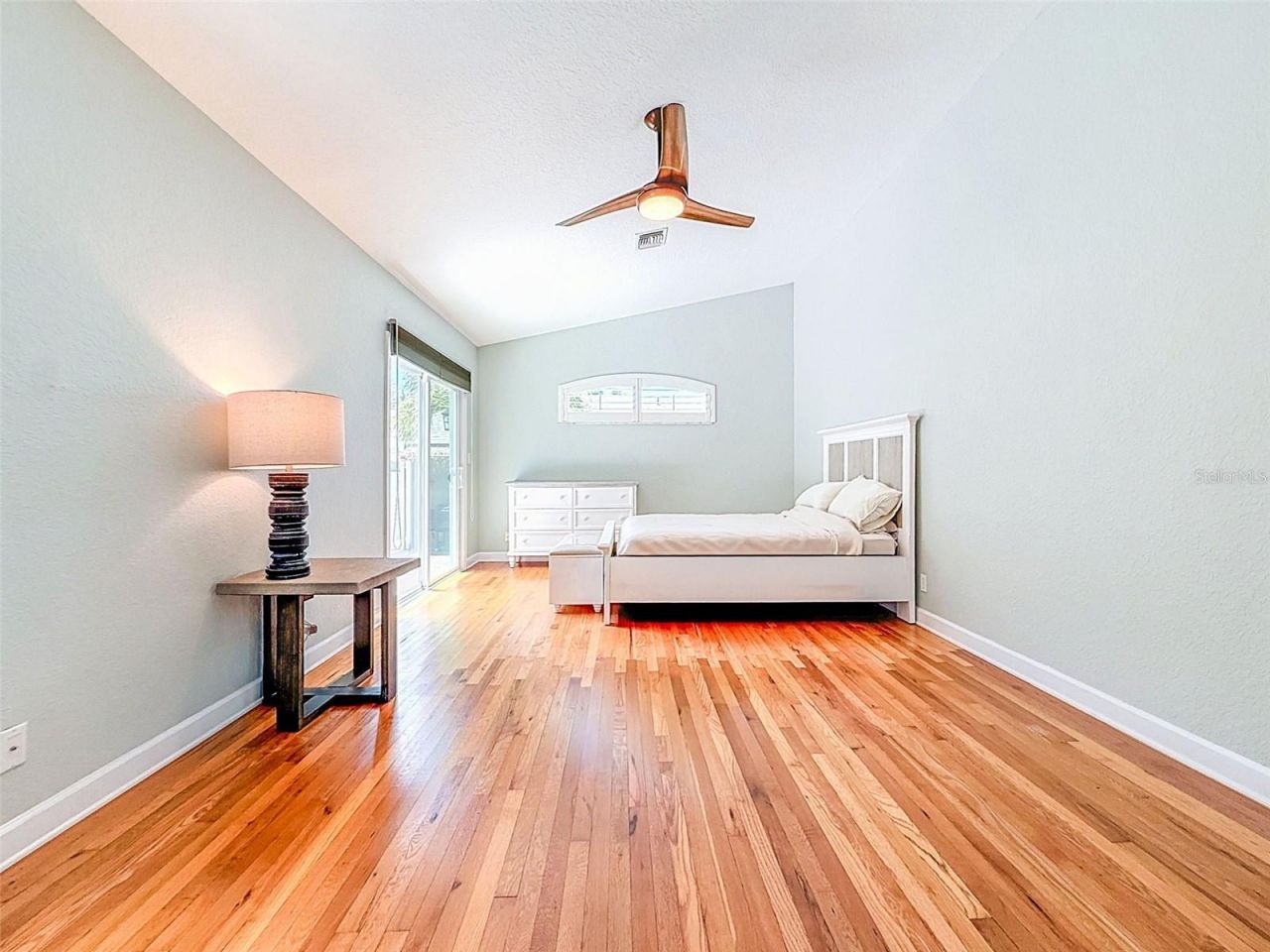 182 29th Avenue N, Saint Petersburg, FL 33704 Photo