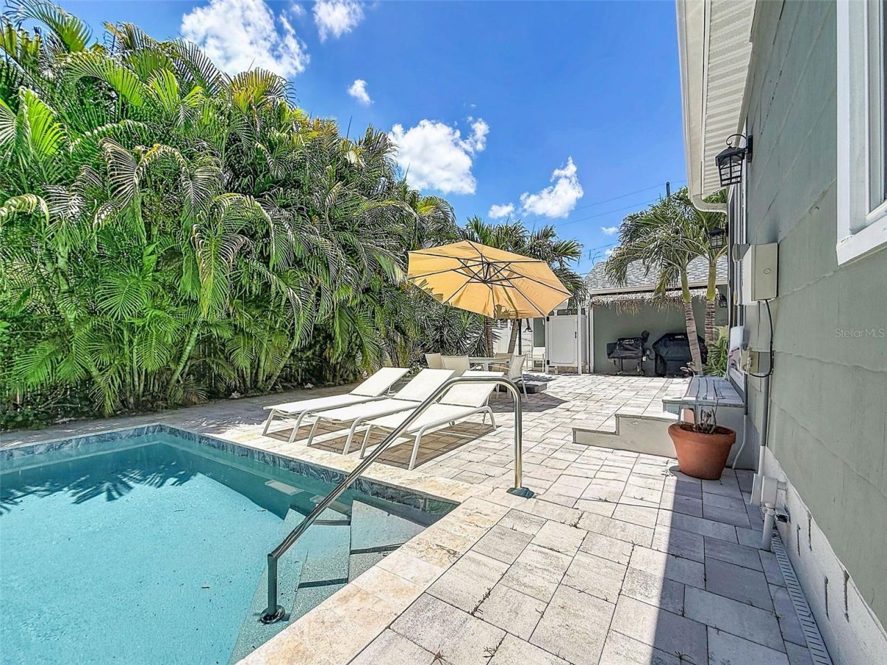 182 29th Avenue N, Saint Petersburg, FL 33704 Photo