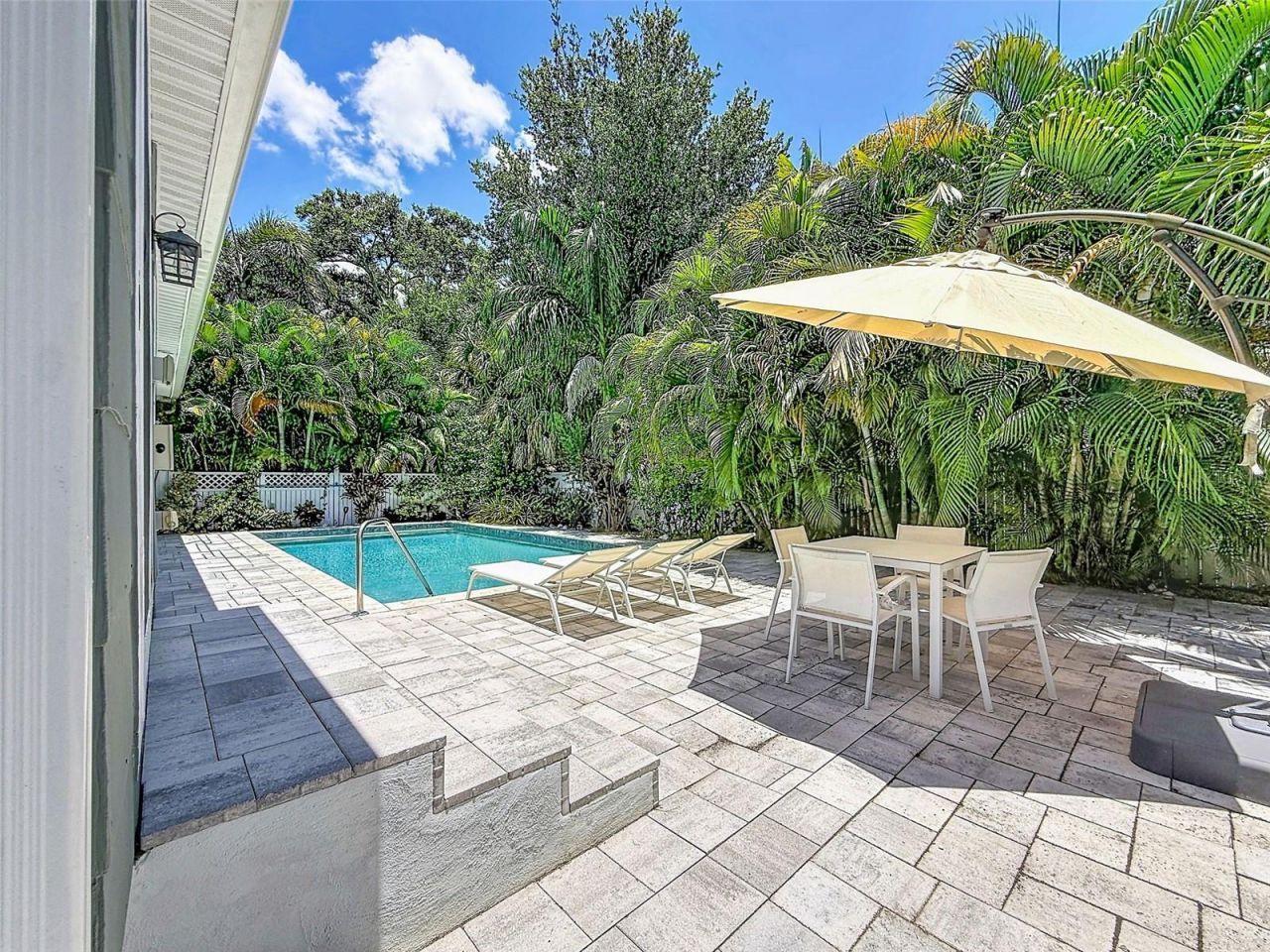 182 29th Avenue N, Saint Petersburg, FL 33704 Photo
