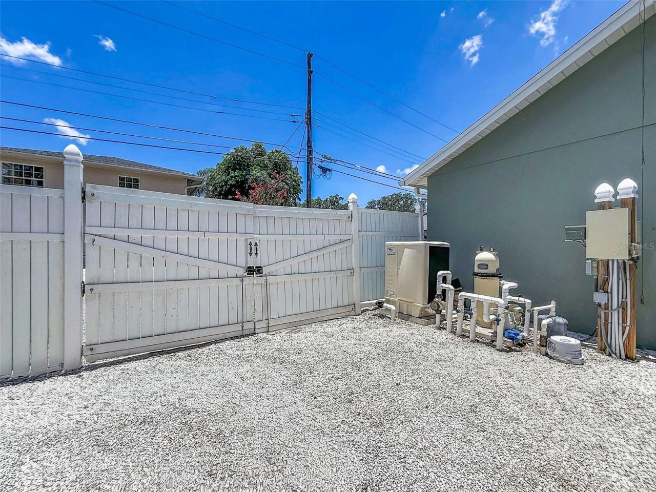 182 29th Avenue N, Saint Petersburg, FL 33704 Photo