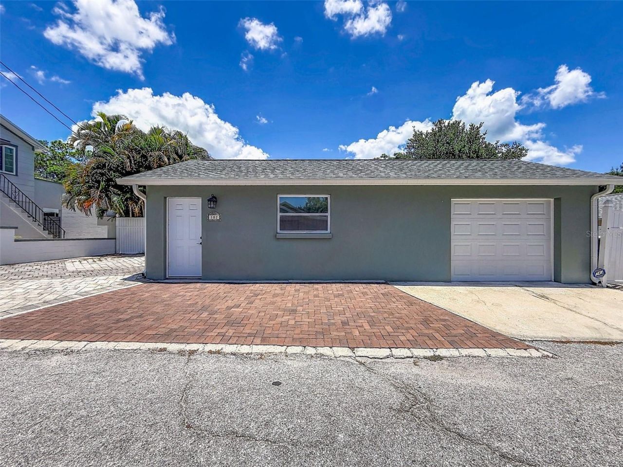 182 29th Avenue N, Saint Petersburg, FL 33704 Photo