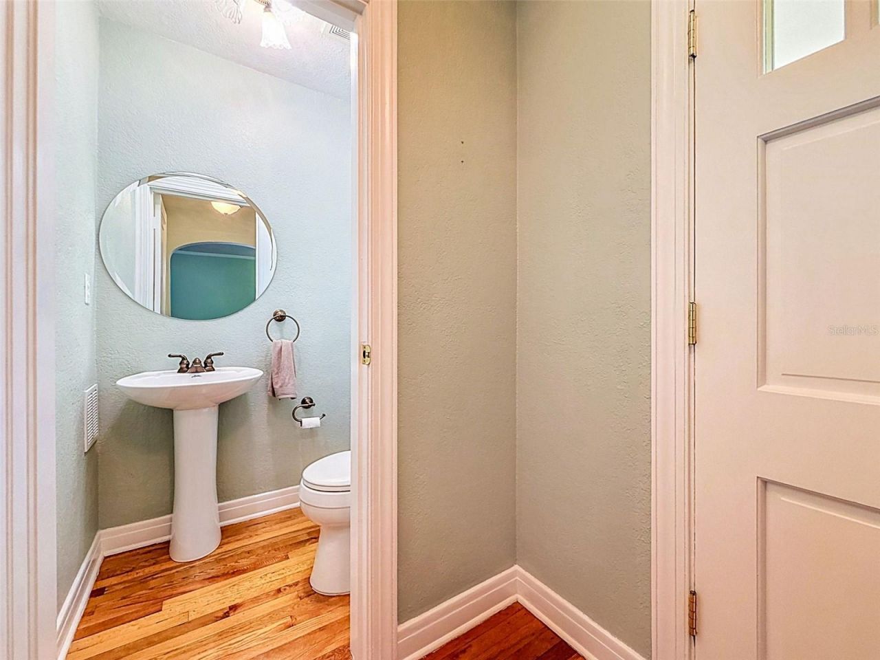 182 29th Avenue N, Saint Petersburg, FL 33704 Photo