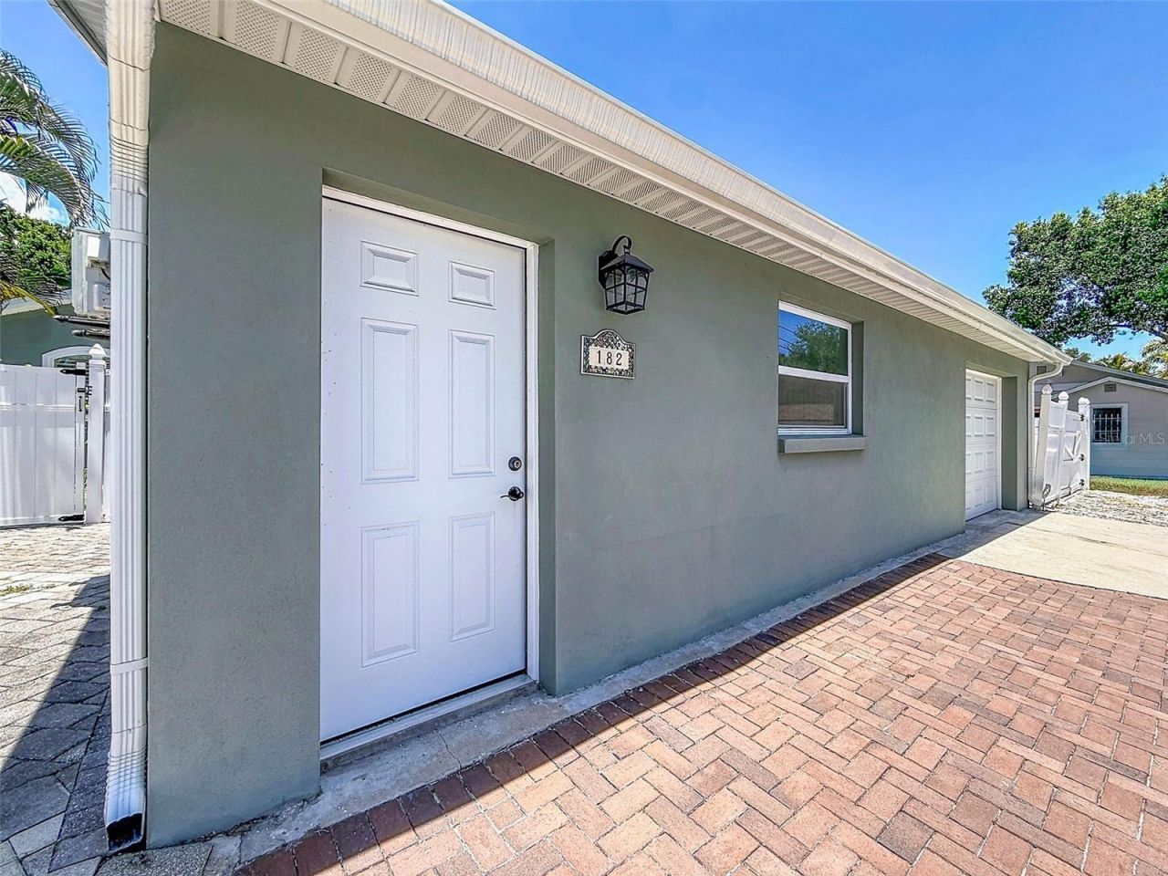 182 29th Avenue N, Saint Petersburg, FL 33704 Photo