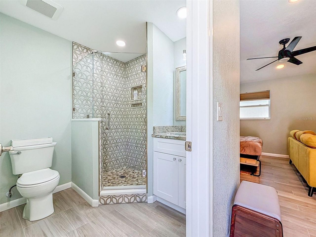 182 29th Avenue N, Saint Petersburg, FL 33704 Photo