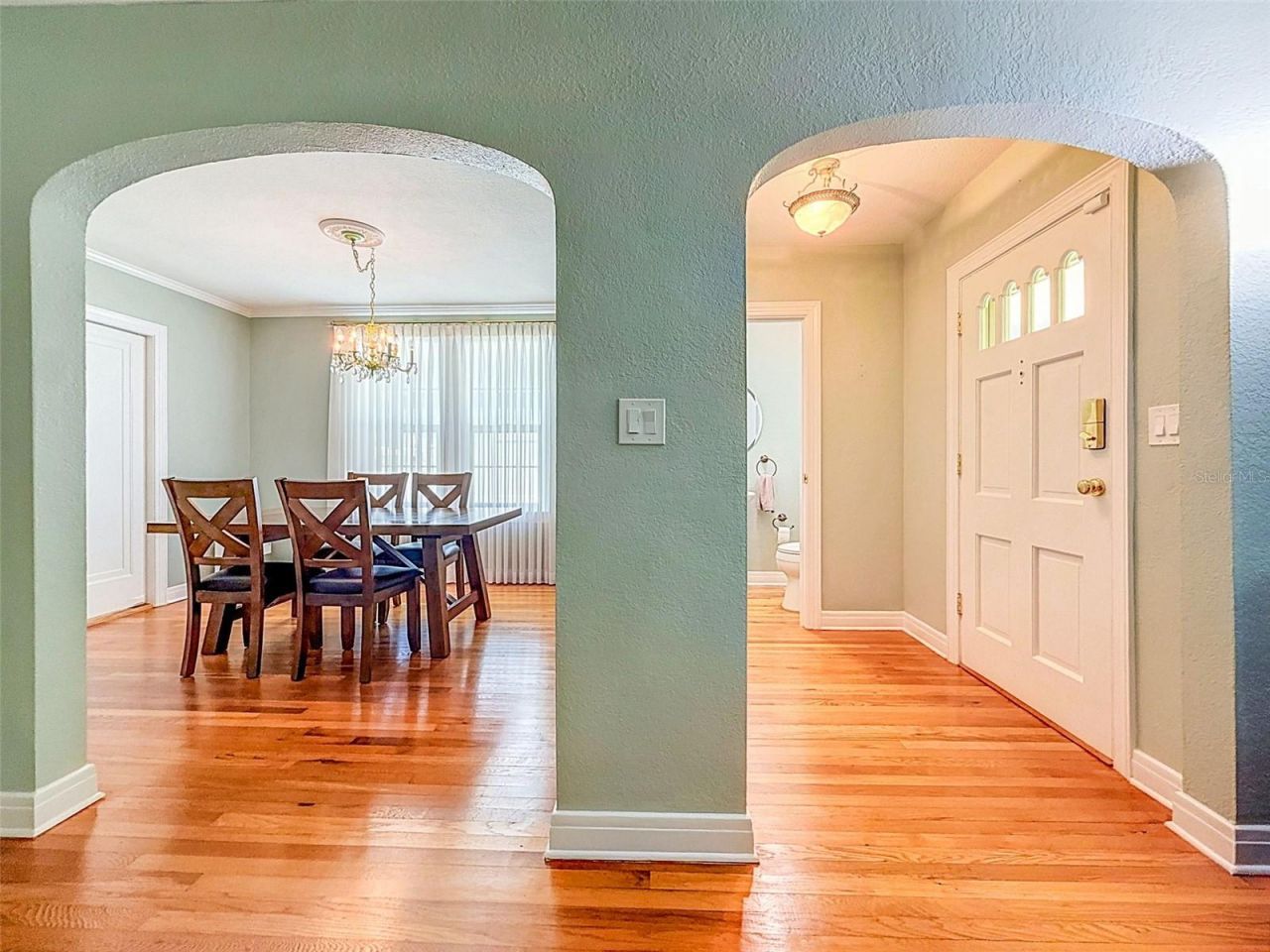 182 29th Avenue N, Saint Petersburg, FL 33704 Photo