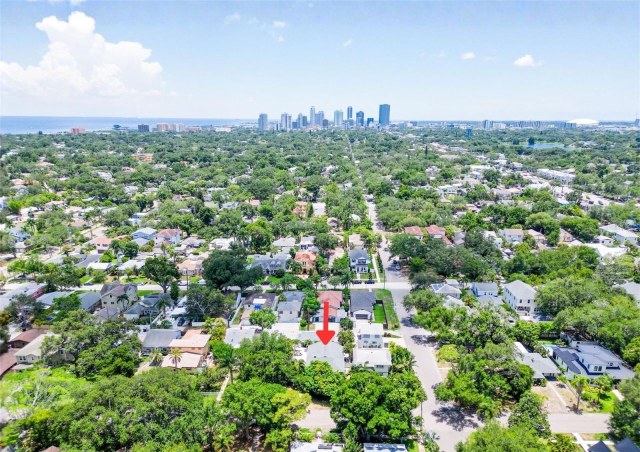 182 29th Avenue N, Saint Petersburg, FL 33704 Photo