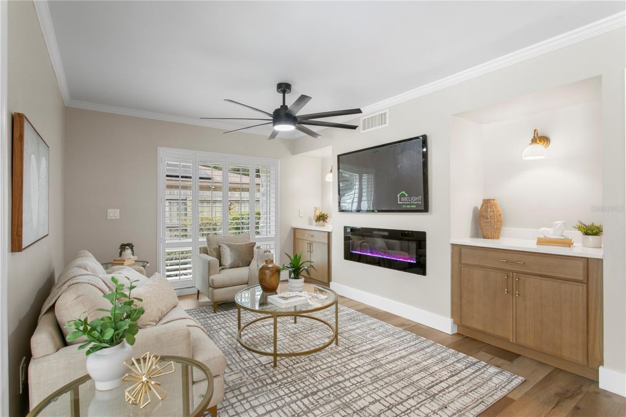 13305 Golf Crest Circle, Tampa, FL 33618 Photo