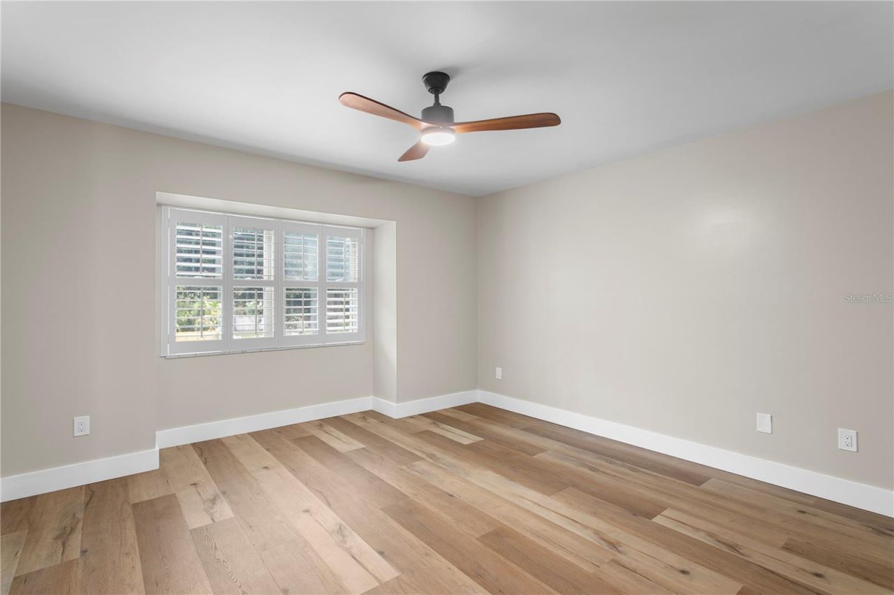 13305 Golf Crest Circle, Tampa, FL 33618 Photo