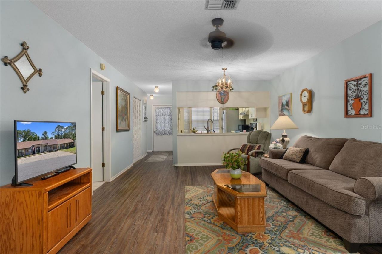 2102 Forester Way , Spring Hill, FL 34606 Photo