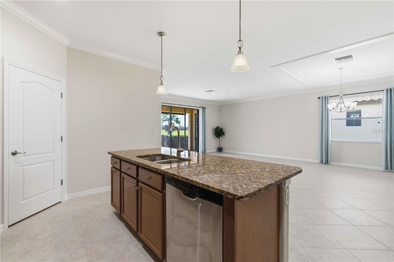 6907 Quiet Creek Drive , Bradenton, FL 34212 Photo