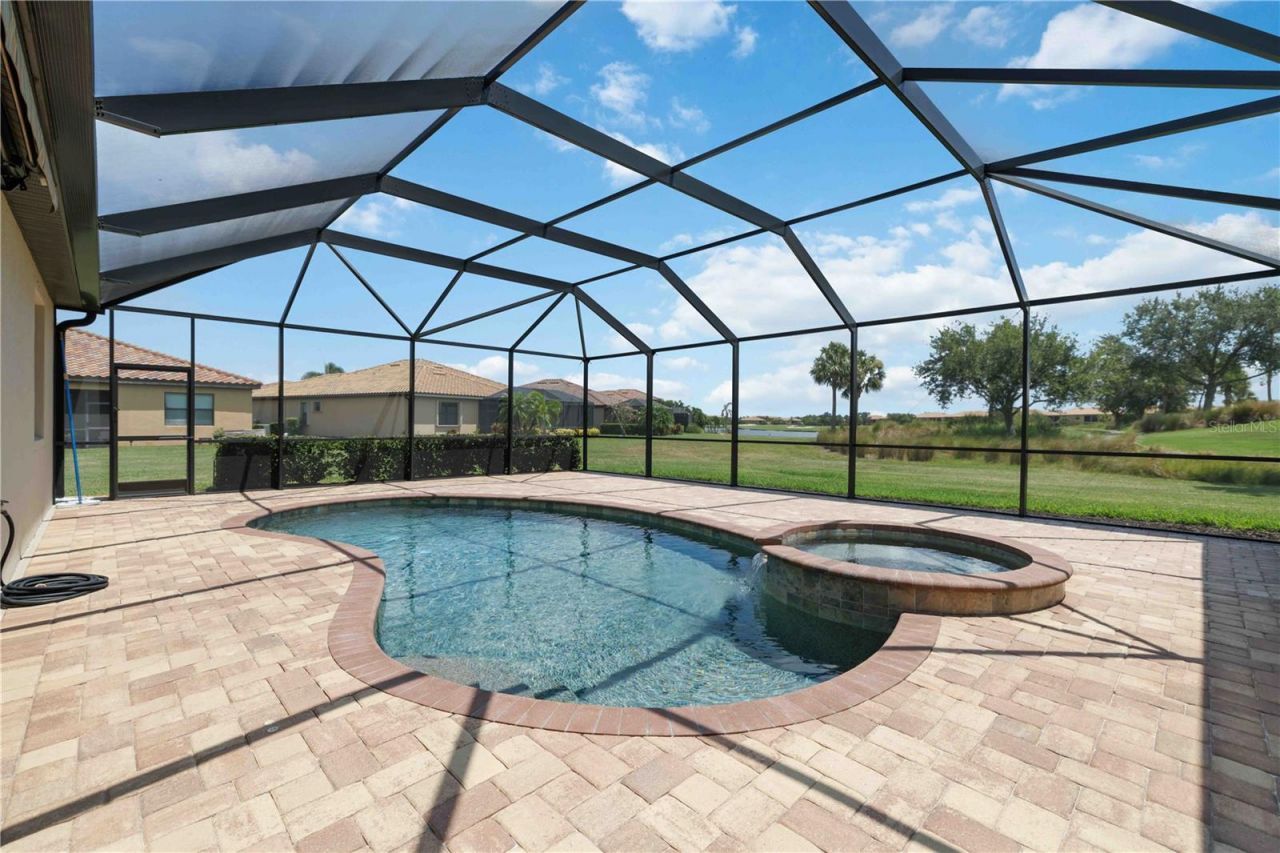 6907 Quiet Creek Drive , Bradenton, FL 34212 Photo