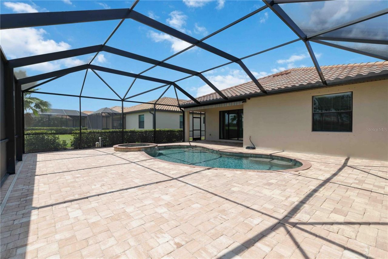 6907 Quiet Creek Drive , Bradenton, FL 34212 Photo