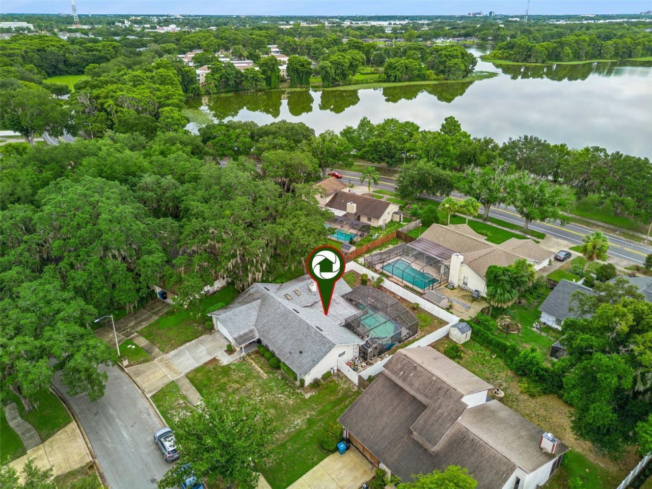 4902 Briar Oaks Circle , Orlando, FL 32808 Photo