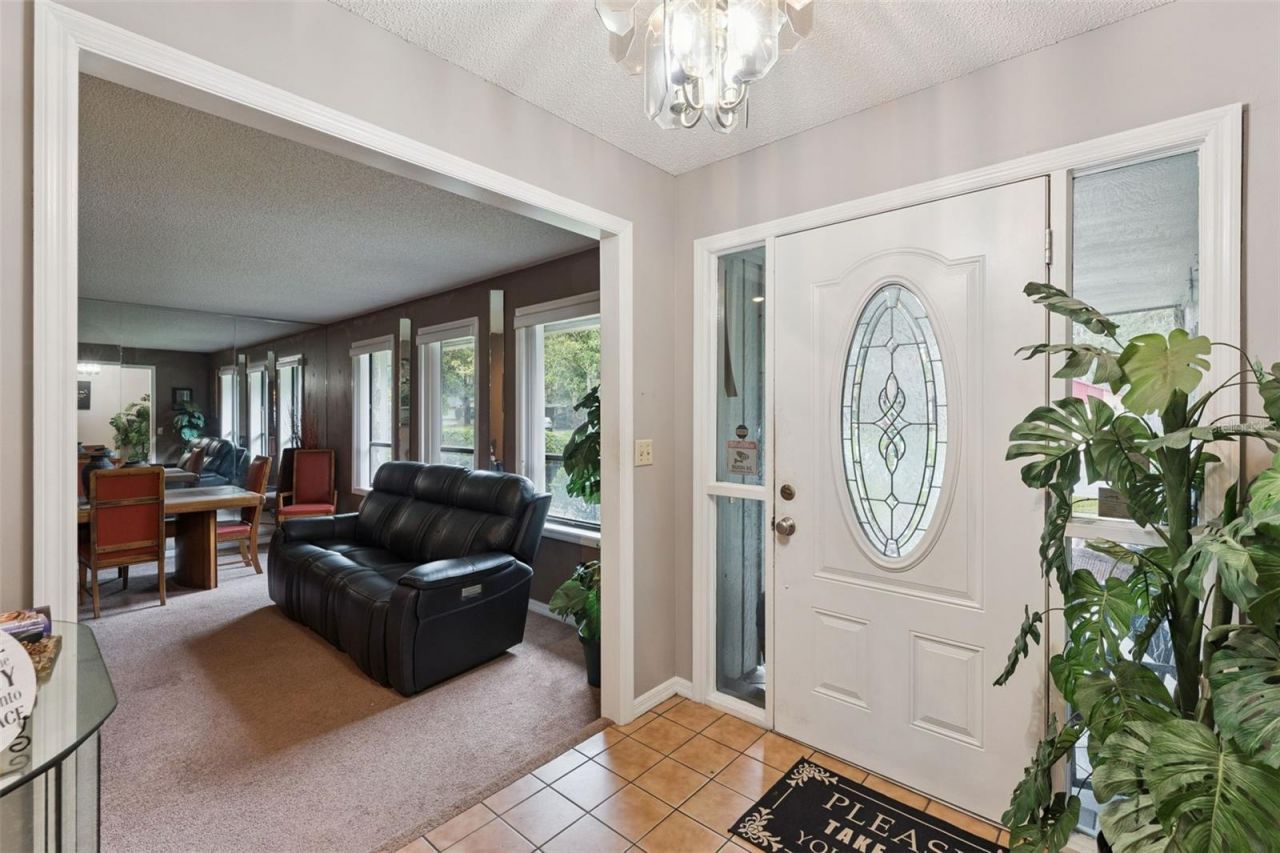 4902 Briar Oaks Circle , Orlando, FL 32808 Photo
