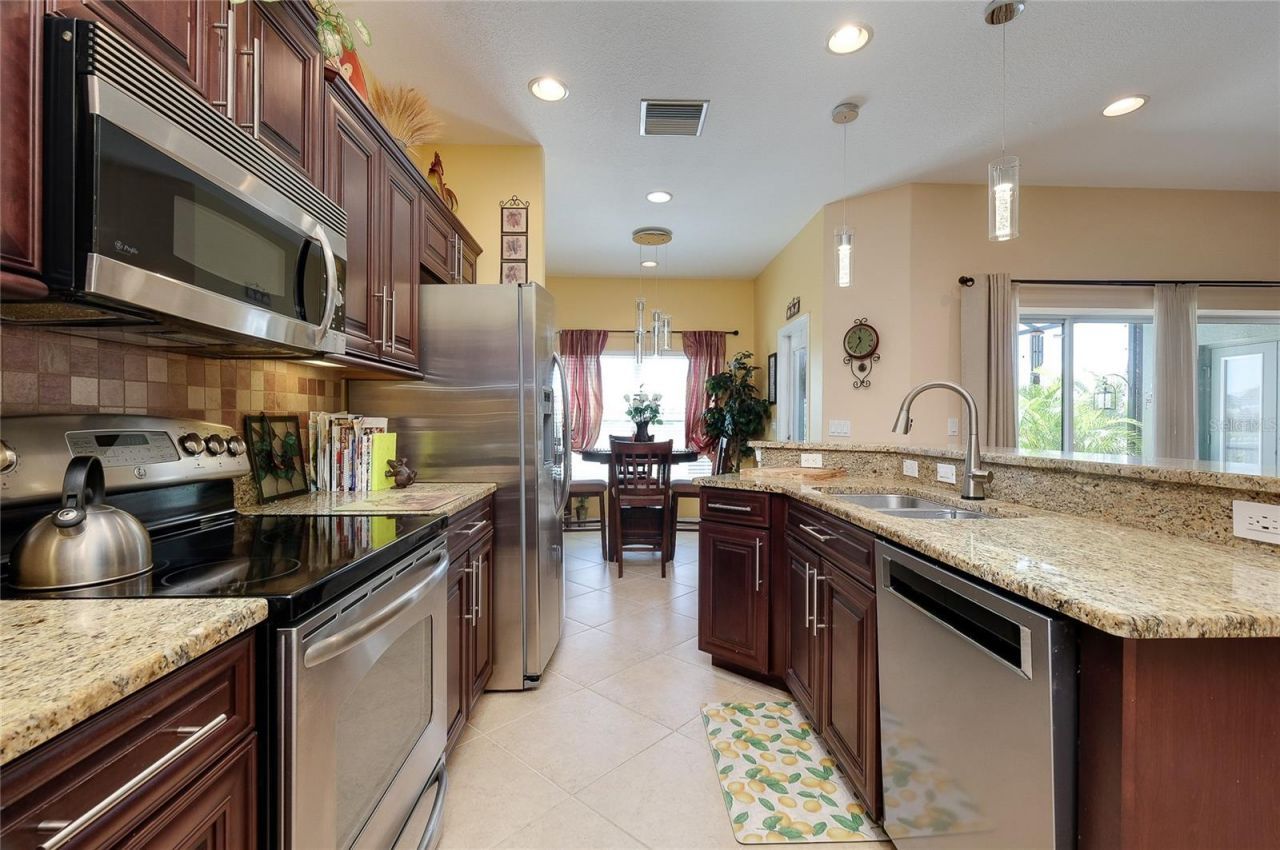 7830 113th Avenue E, Parrish, FL 34219 Photo