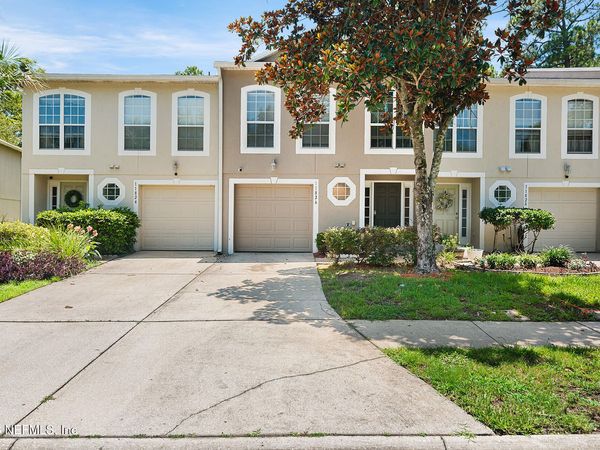11826 LAKE BEND Circle, Jacksonville, FL 32218