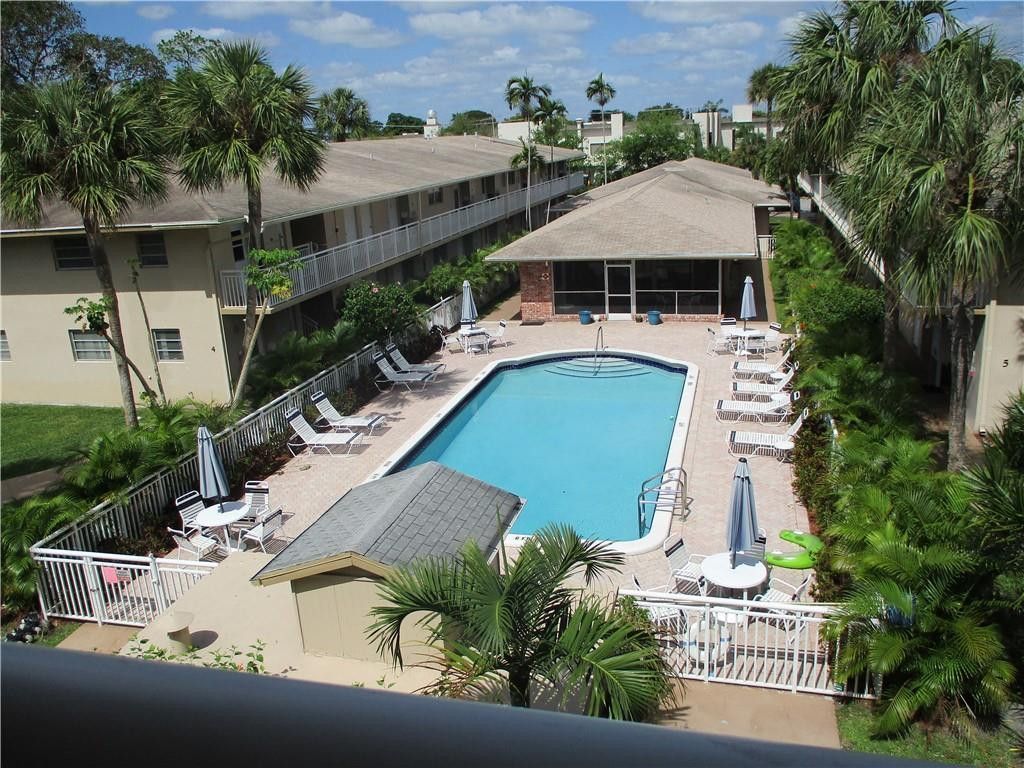 5800 Margate Boulevard, Unit 132-1, Margate, FL 33063 Photo