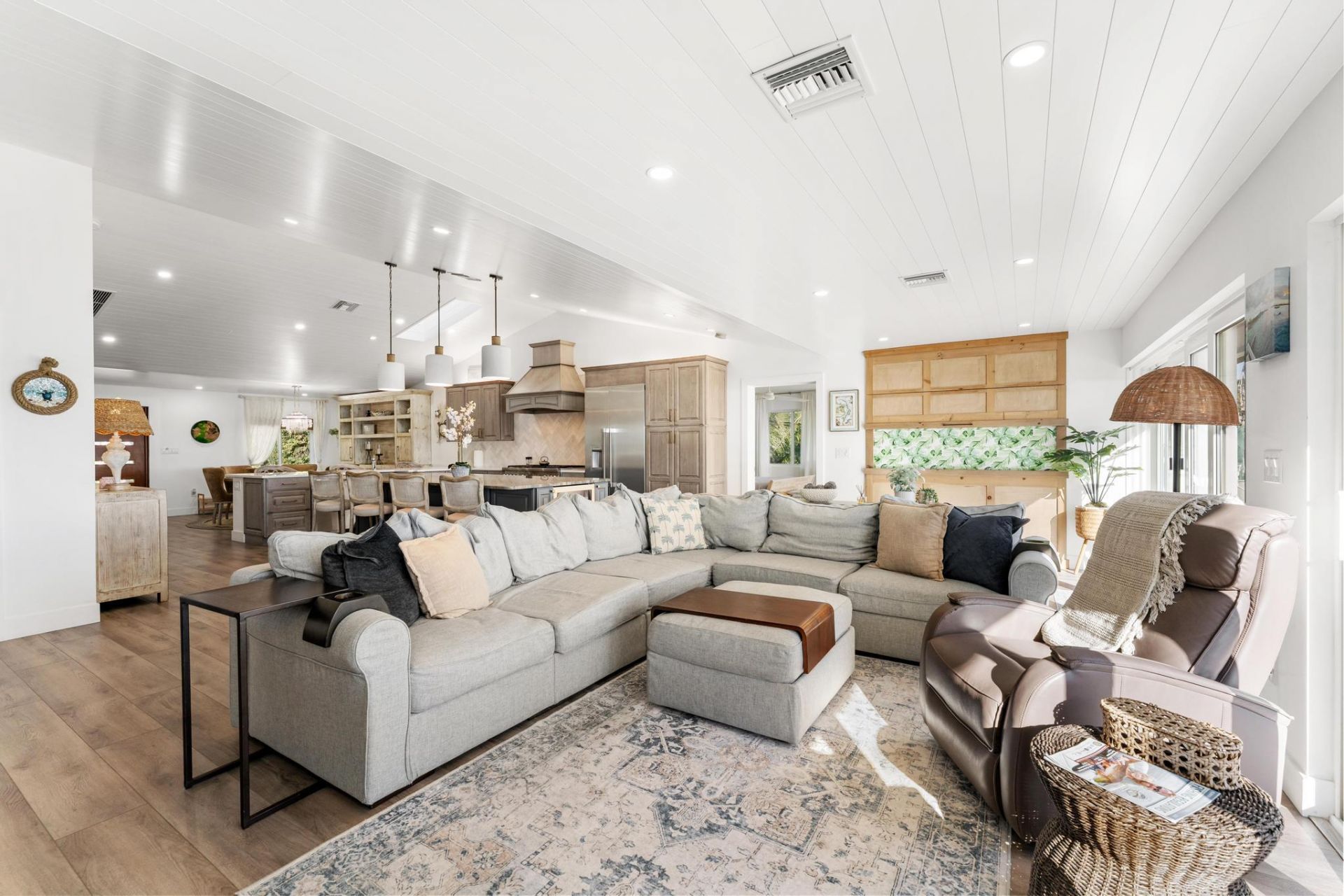 90 NW Alice Street, Jensen Beach, FL 34957 Photo