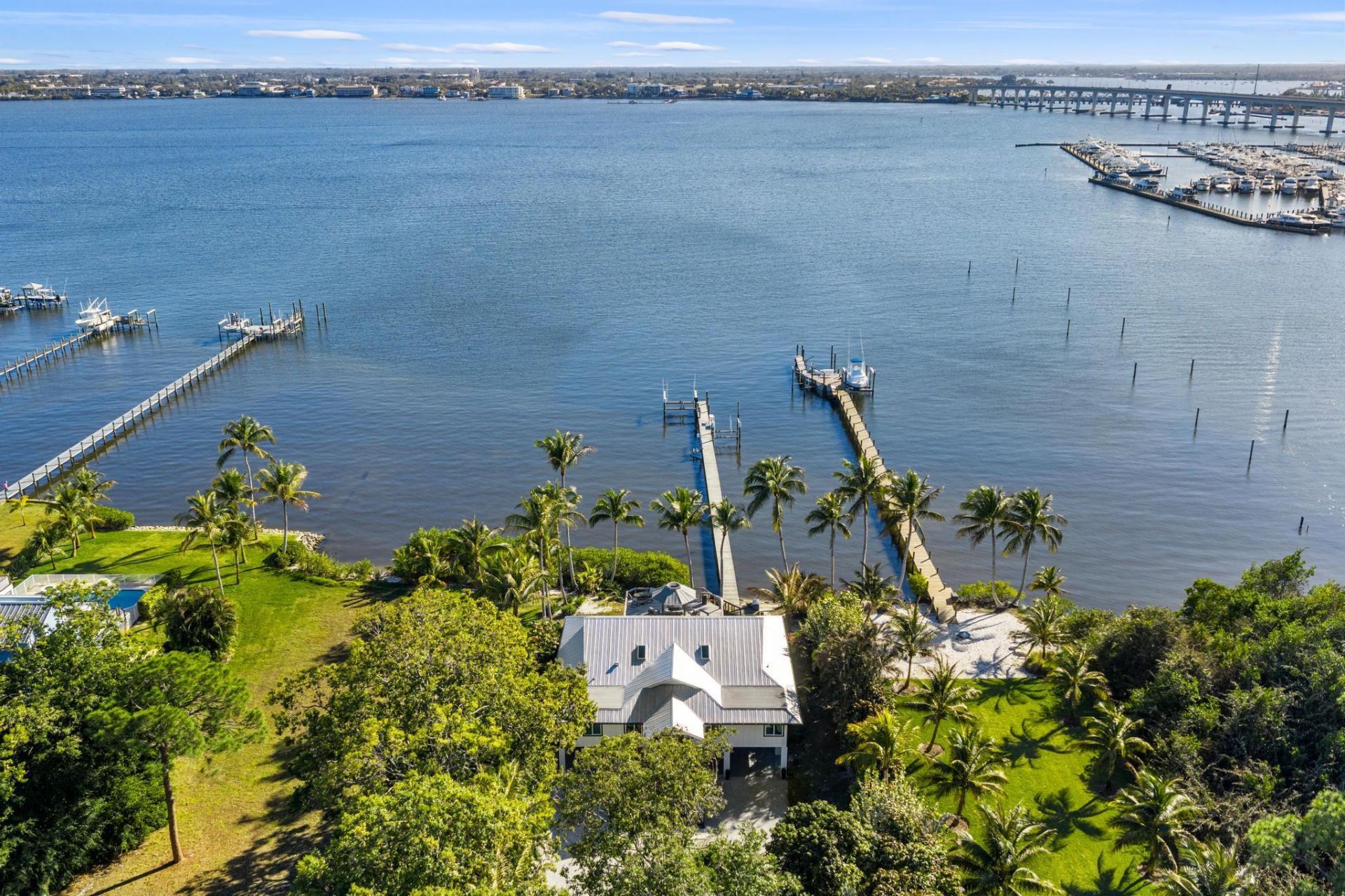 90 NW Alice Street, Jensen Beach, FL 34957 Photo