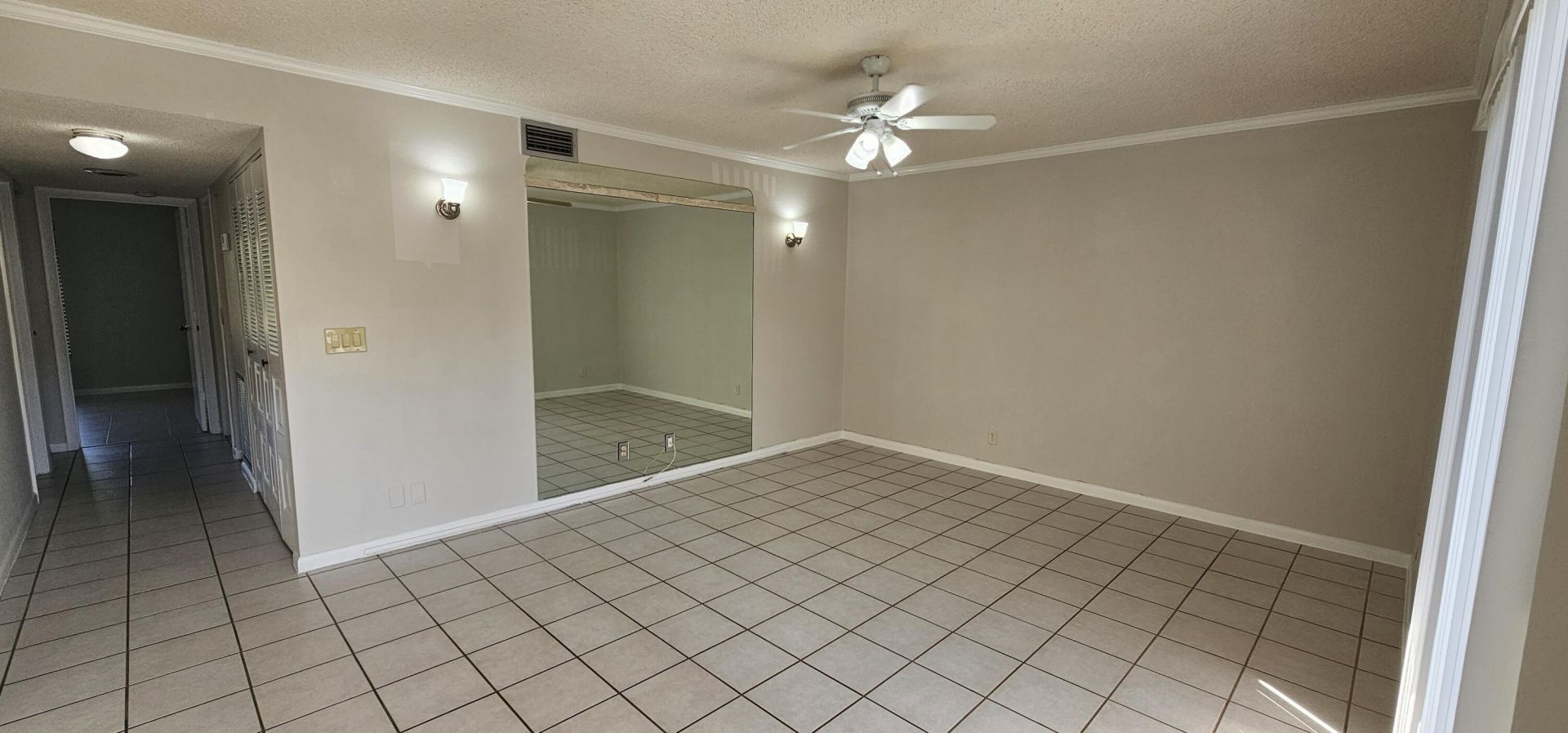 2245 SW 22nd Avenue, Unit 1020, Delray Beach, FL 33445 Photo