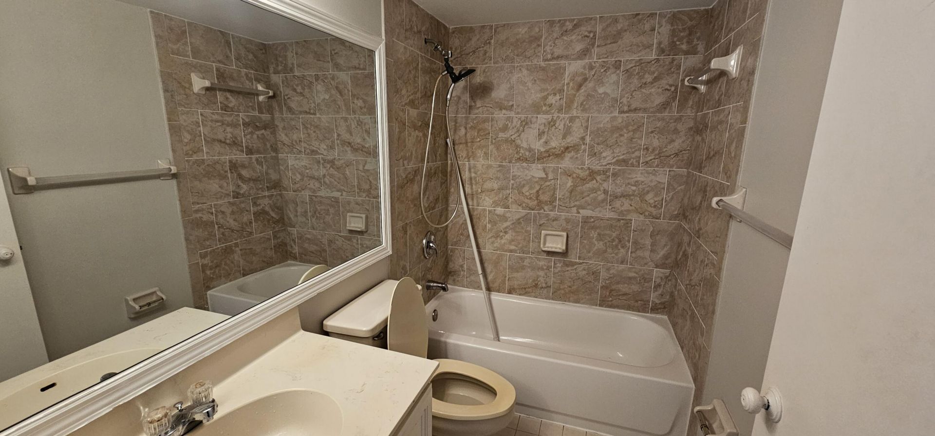 2245 SW 22nd Avenue, Unit 1020, Delray Beach, FL 33445 Photo