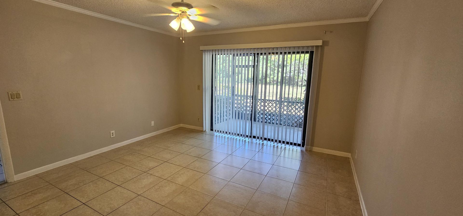 2245 SW 22nd Avenue, Unit 1020, Delray Beach, FL 33445 Photo
