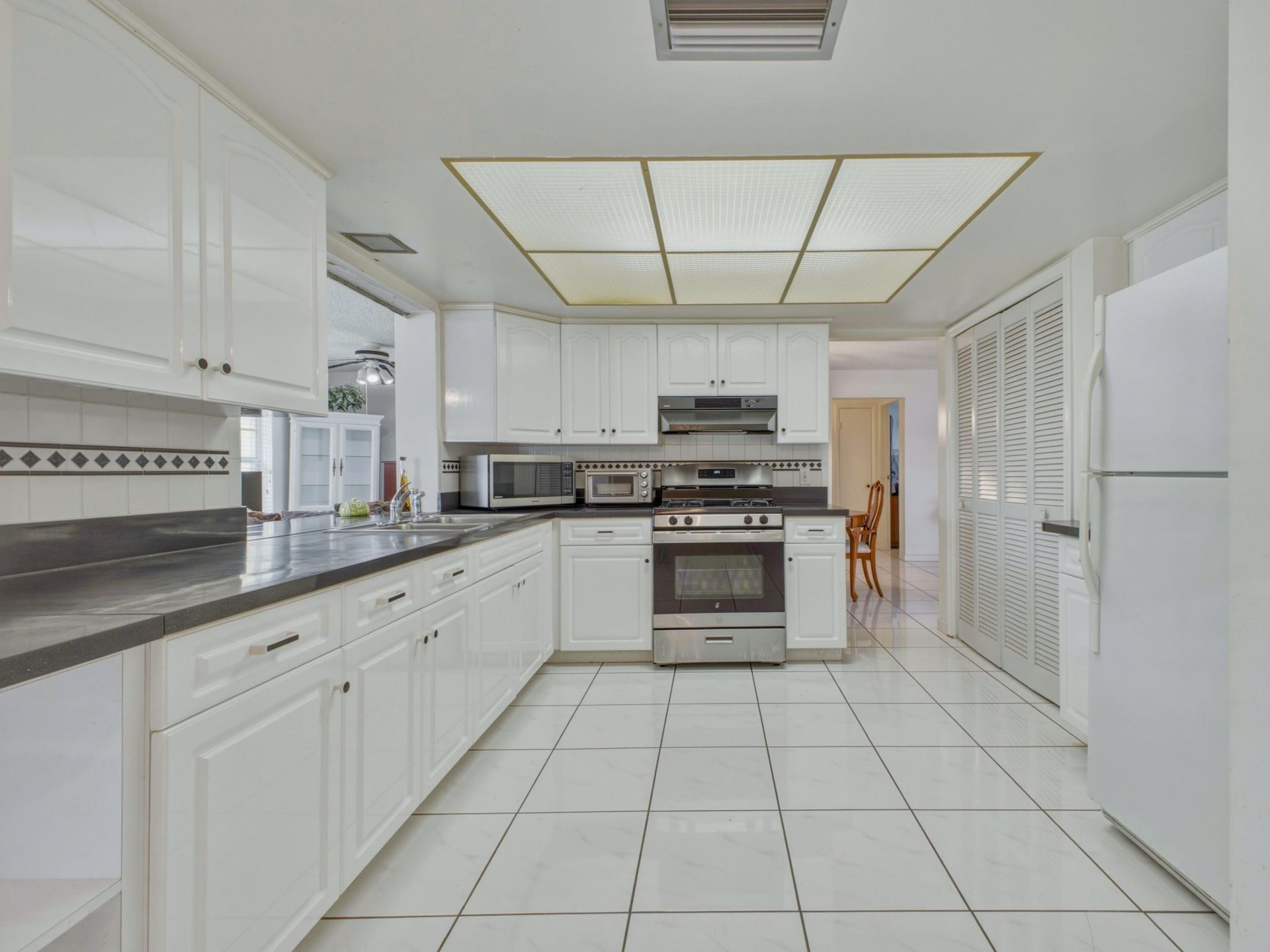 9111 NW 25th Court, Sunrise, FL 33322 Photo