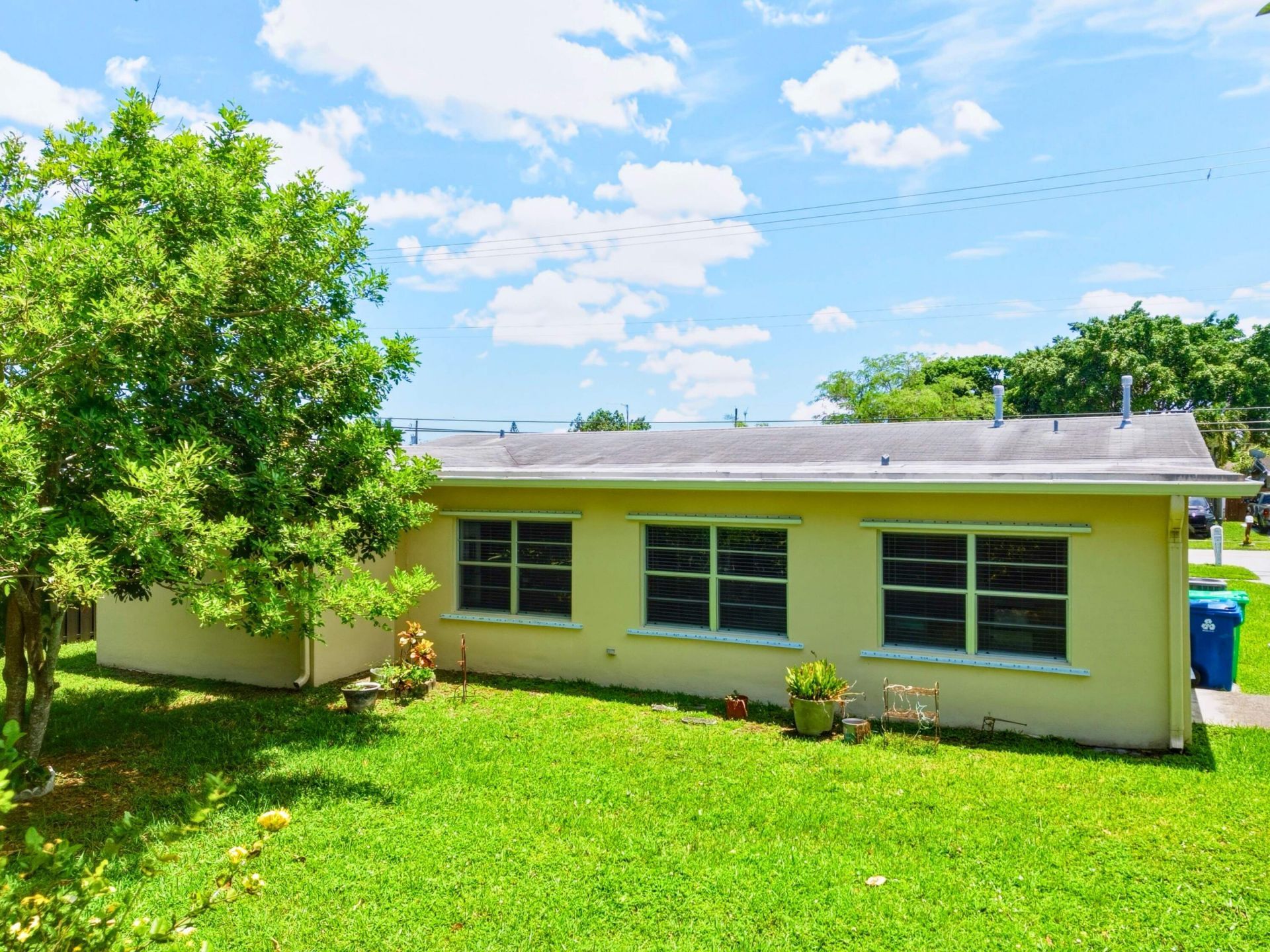 9111 NW 25th Court, Sunrise, FL 33322 Photo