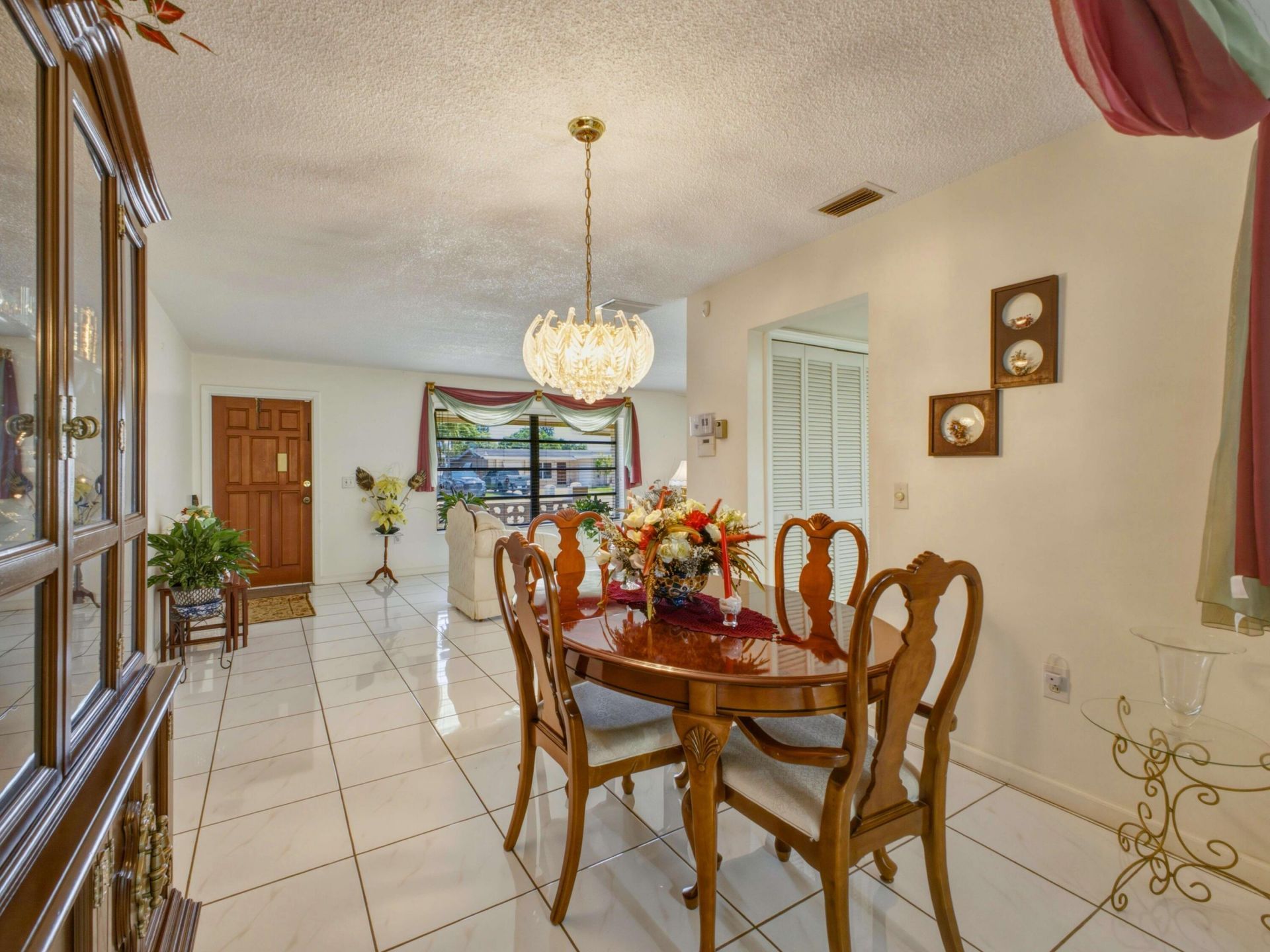 9111 NW 25th Court, Sunrise, FL 33322 Photo