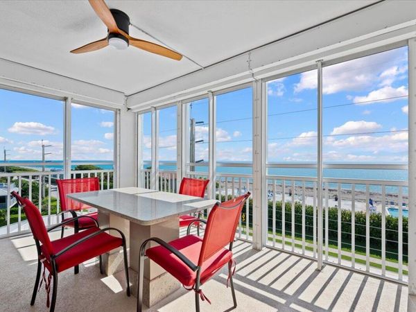 911 Ocean Drive, Unit 506, North Palm Beach, FL 33408
