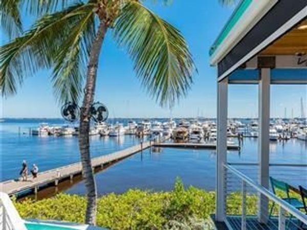 815 NW Flagler Avenue, Unit 302, Stuart, FL 34994