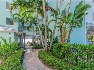 815 NW Flagler Avenue, Unit 302, Stuart, FL 34994 Photo