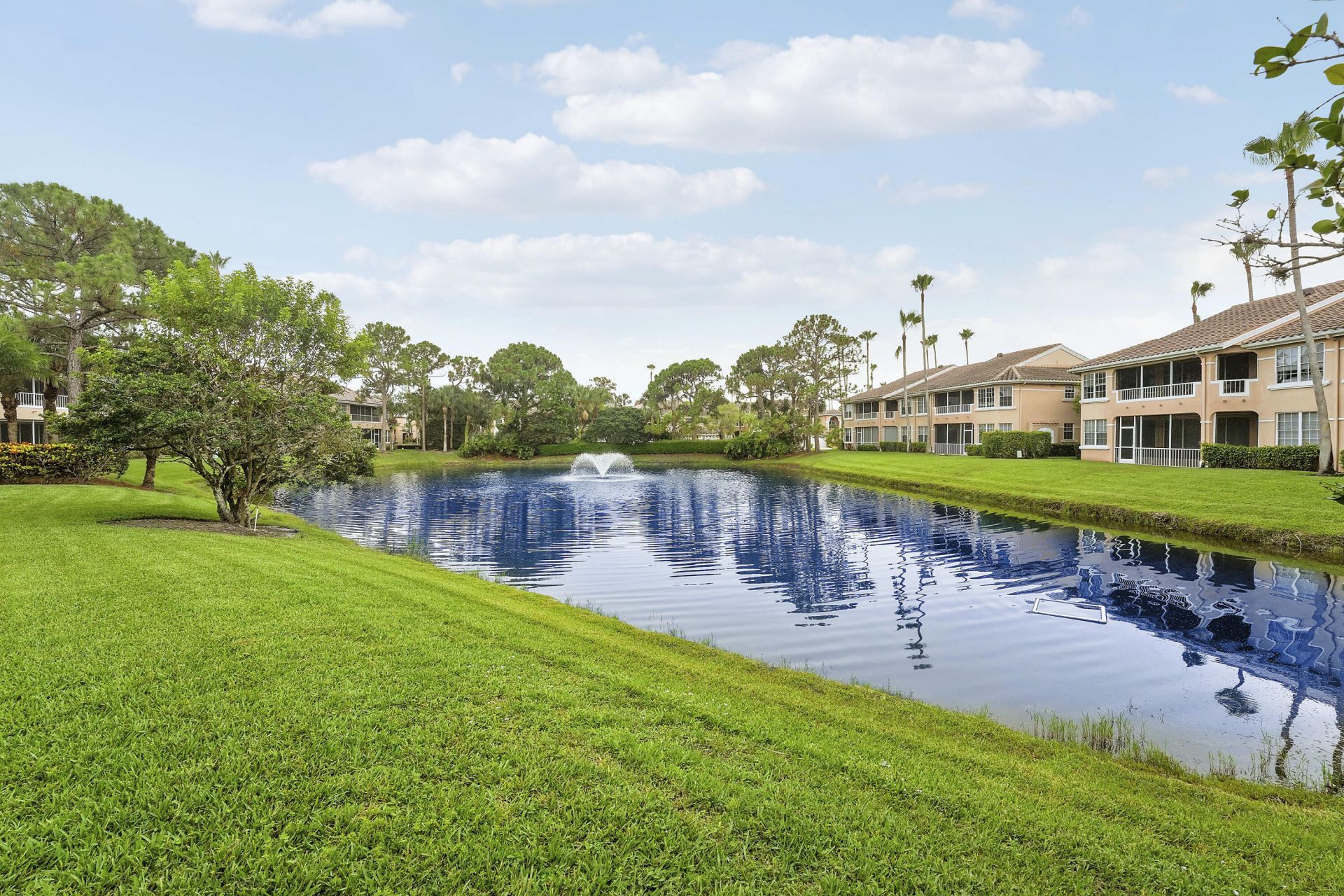 110 Legendary Circle, Palm Beach Gardens, FL 33418 Photo