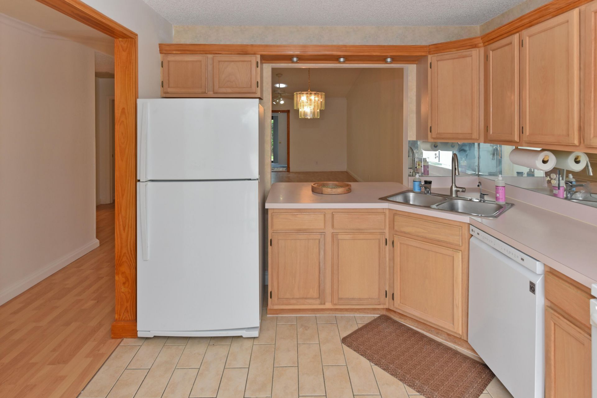 2641 W Gately Drive W, Unit 1702, West Palm Beach, FL 33415 Photo