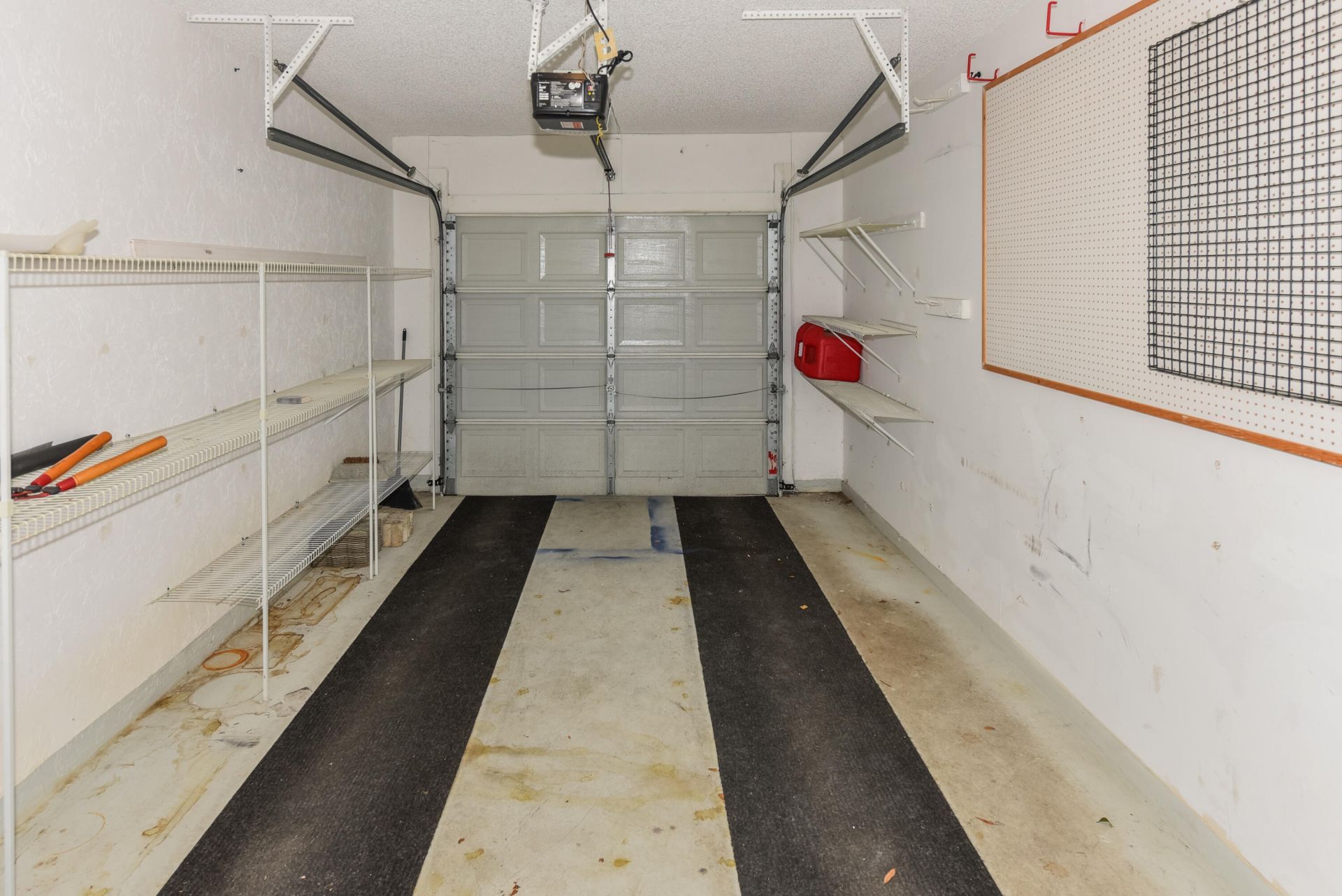 2641 W Gately Drive W, Unit 1702, West Palm Beach, FL 33415 Photo
