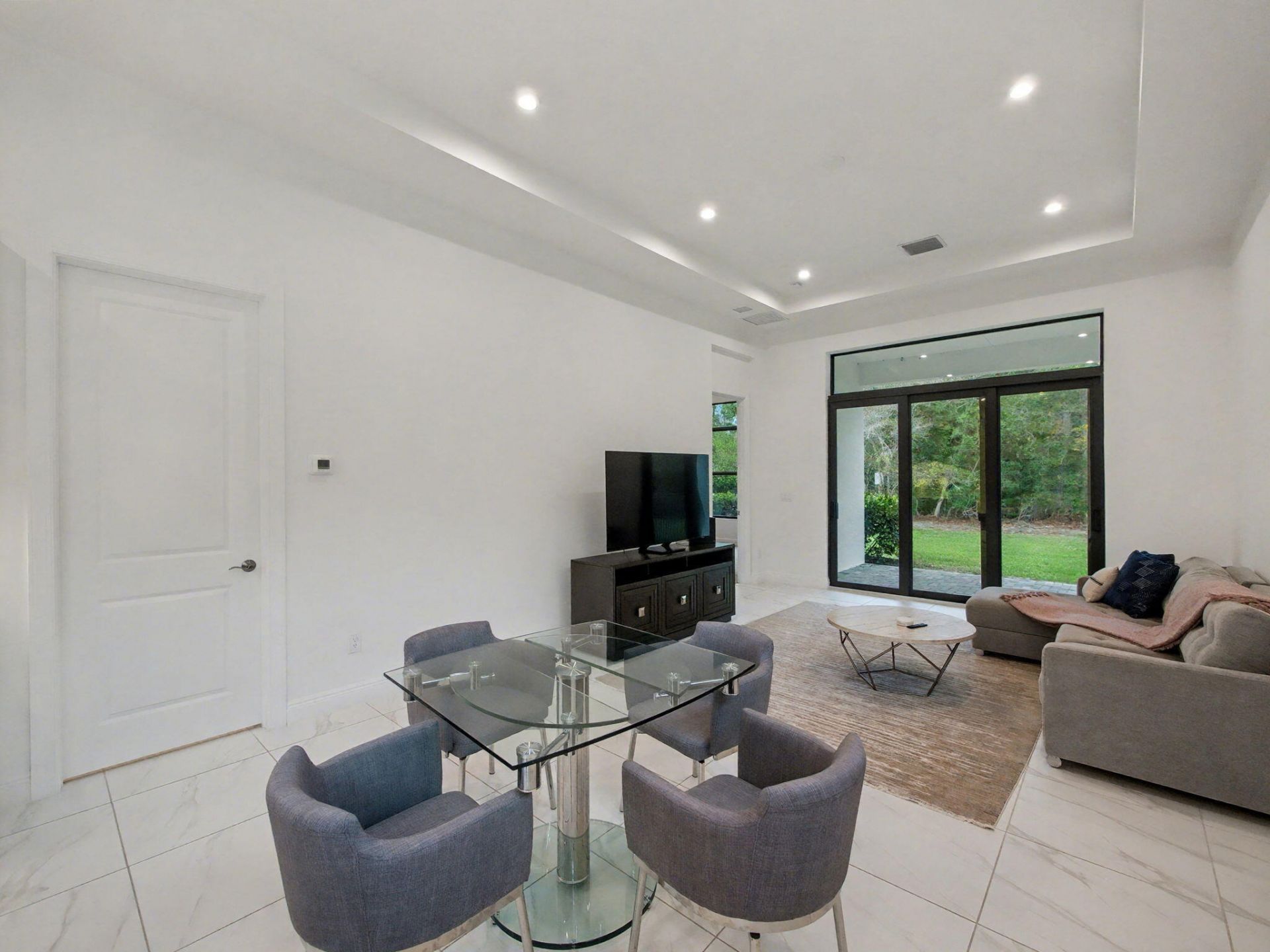 176 SE Via Sangro, Port Saint Lucie, FL 34952 Photo