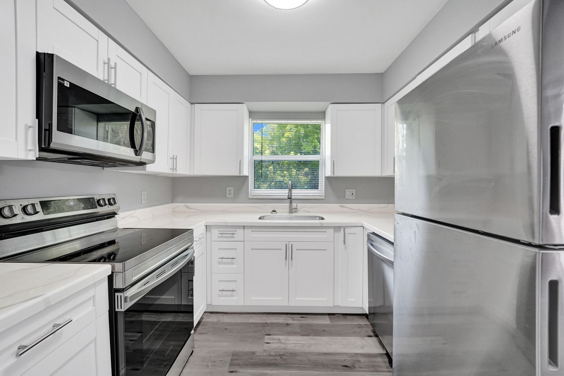 1624 NW 9th Avenue, Fort Lauderdale, FL 33311 Photo