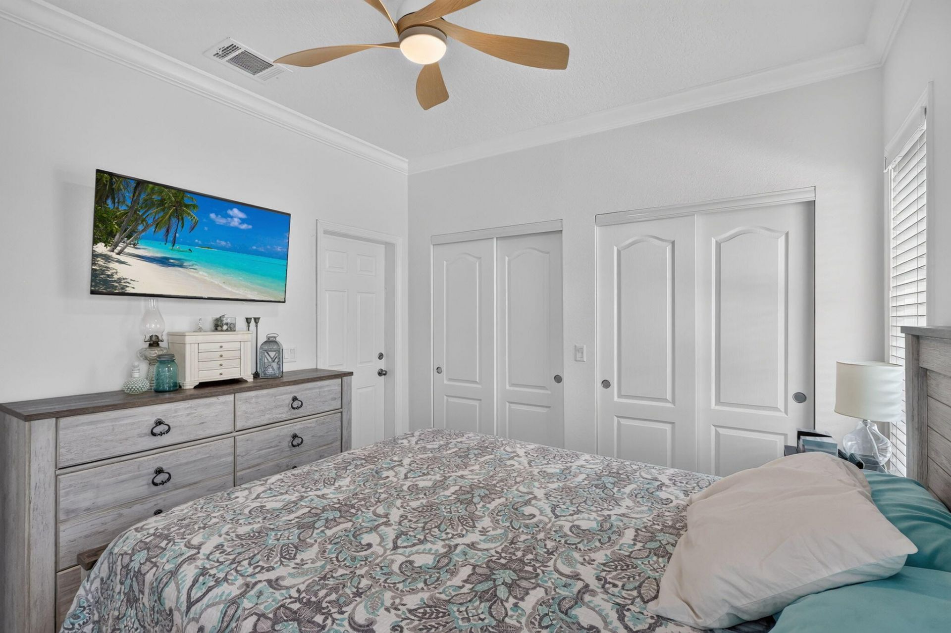 946 Nettles Boulevard, Jensen Beach, FL 34957 Photo