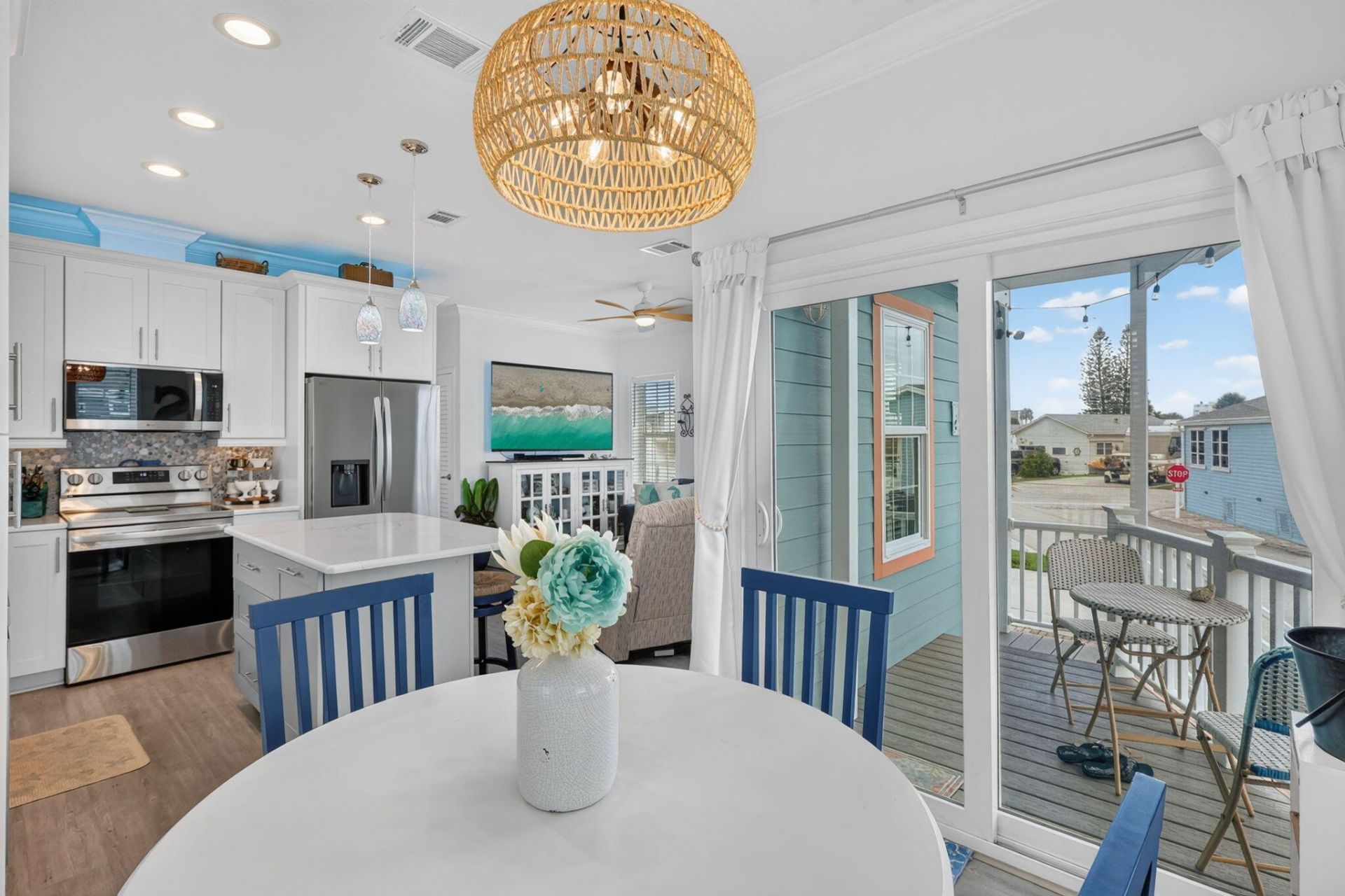946 Nettles Boulevard, Jensen Beach, FL 34957 Photo