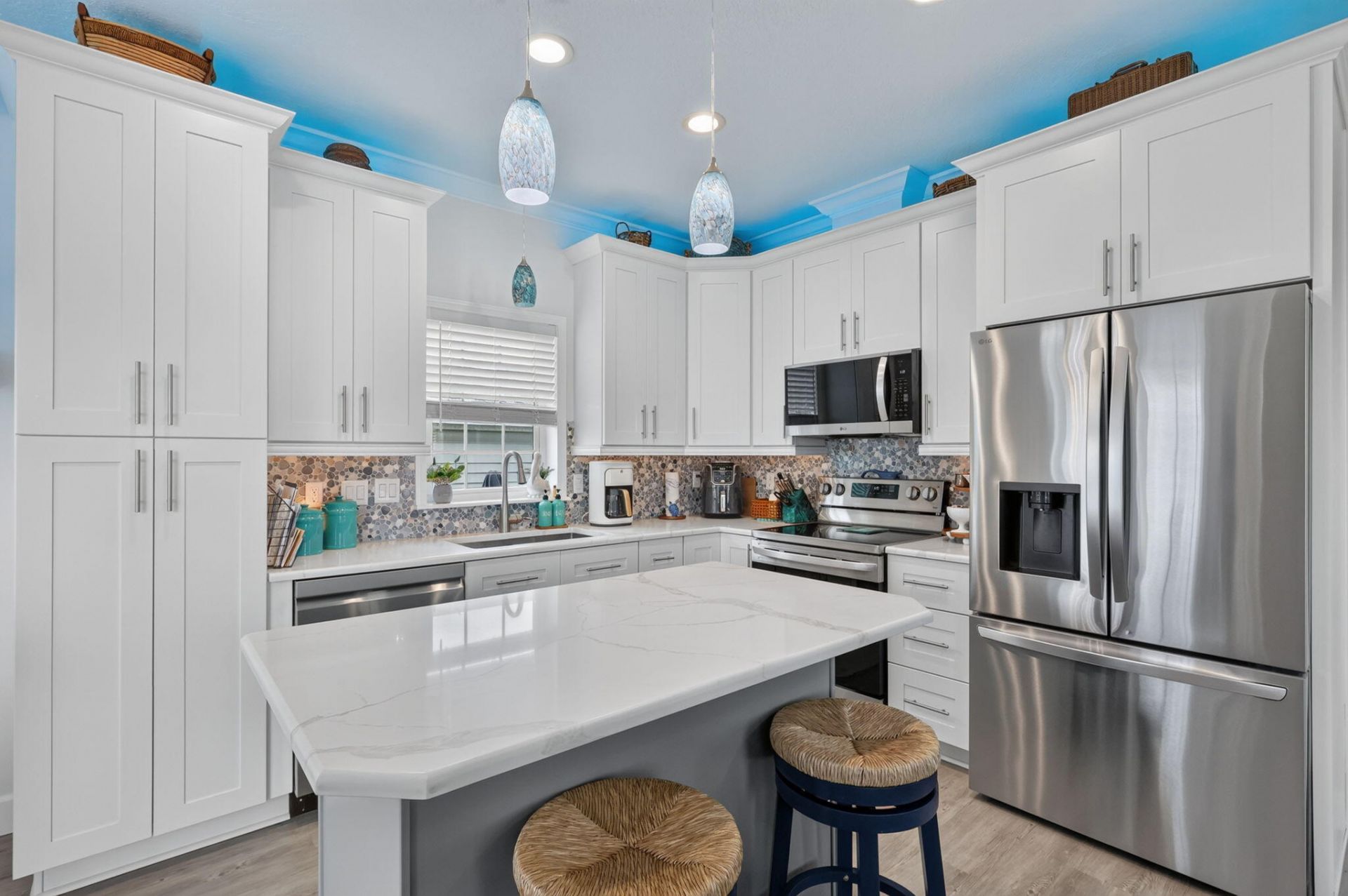 946 Nettles Boulevard, Jensen Beach, FL 34957 Photo