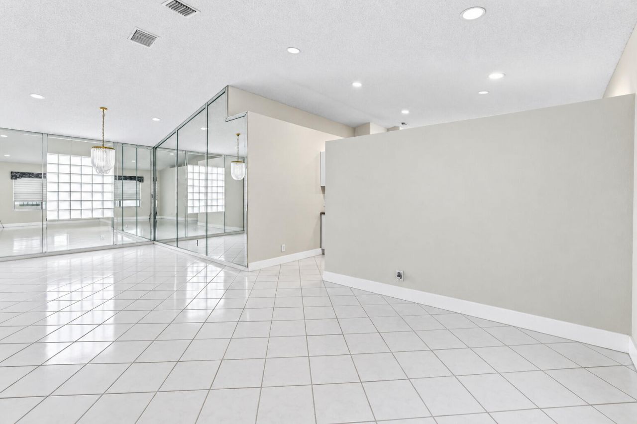 9676 Cherry Blossom Court, Boynton Beach, FL 33437 Photo
