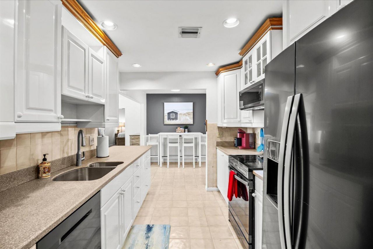 1004 NW 16th Place, Stuart, FL 34994 Photo