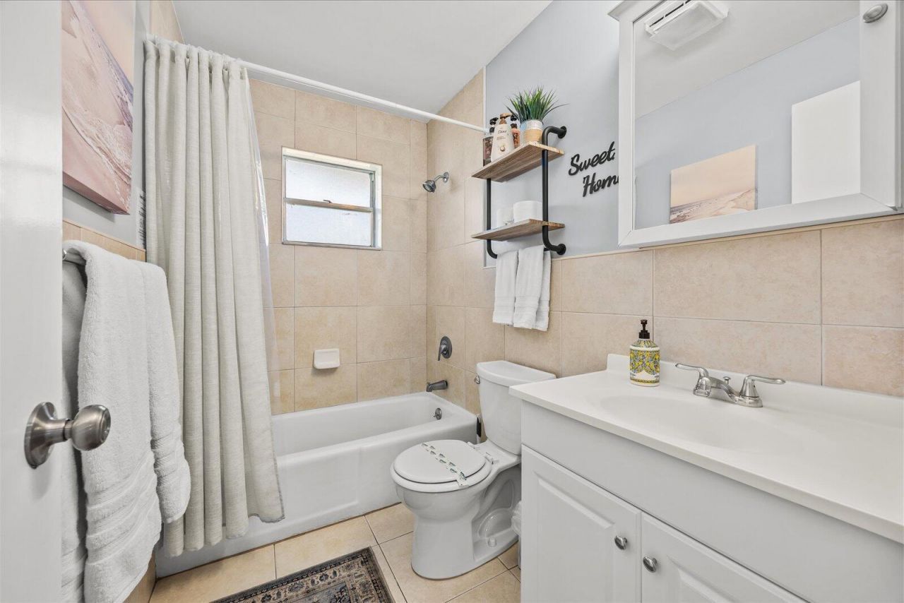 1004 NW 16th Place, Stuart, FL 34994 Photo