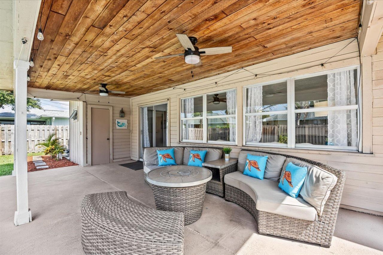 1004 NW 16th Place, Stuart, FL 34994 Photo